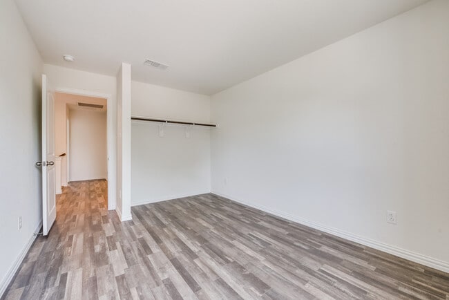 Building Photo - 5008 Cowden St