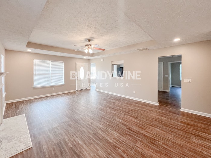 Building Photo - 30 Aspen Forest Dr