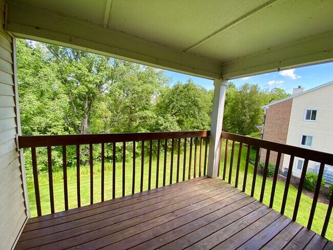 Building Photo - 27 Rio Grande Cir