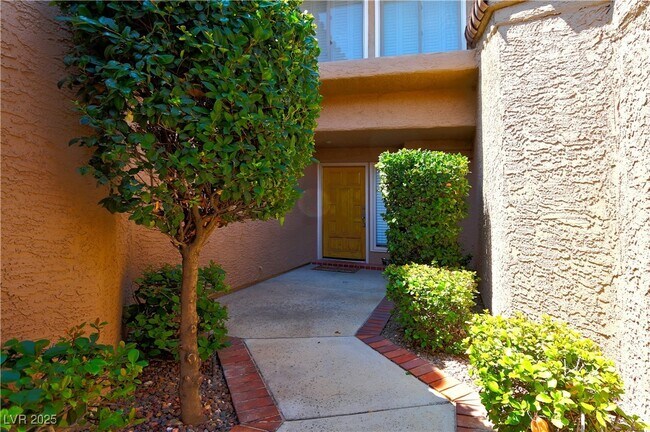 Building Photo - 4911 Mission Bay Dr