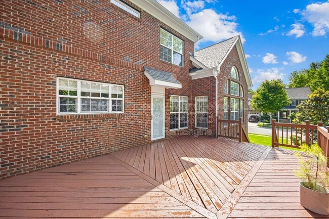 Building Photo - 8100 Morehouse Dr