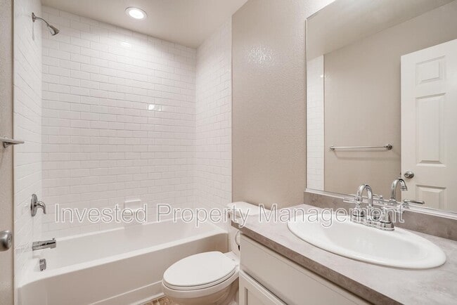 Building Photo - 4090 Adams St