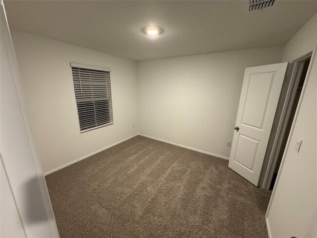 Building Photo - 12114 Pike Bnd