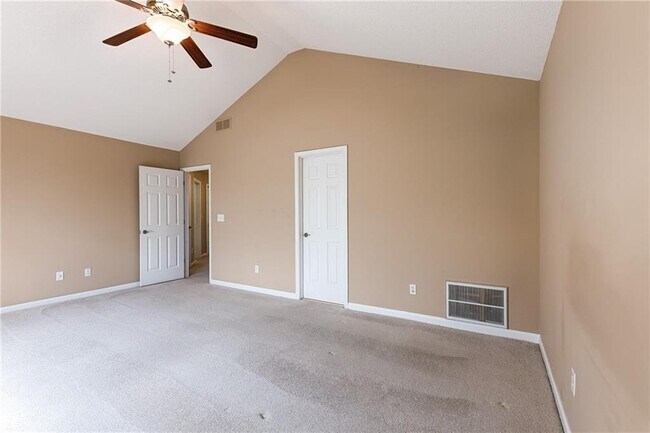 Building Photo - 13646 Weycroft Cir