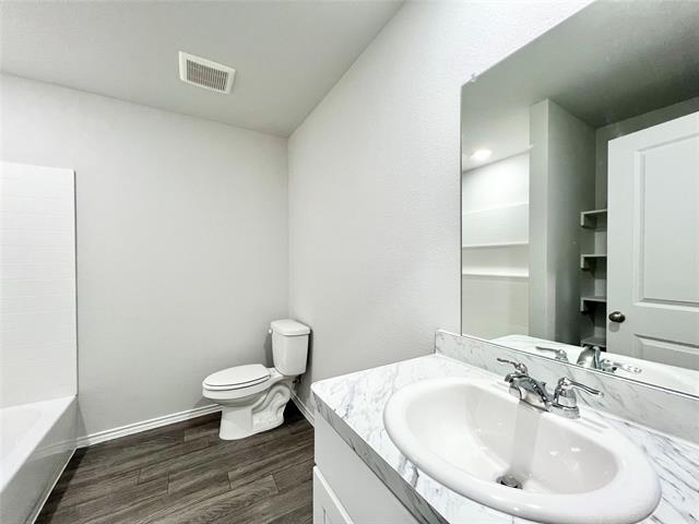 Building Photo - 872 Eagles Nest Dr