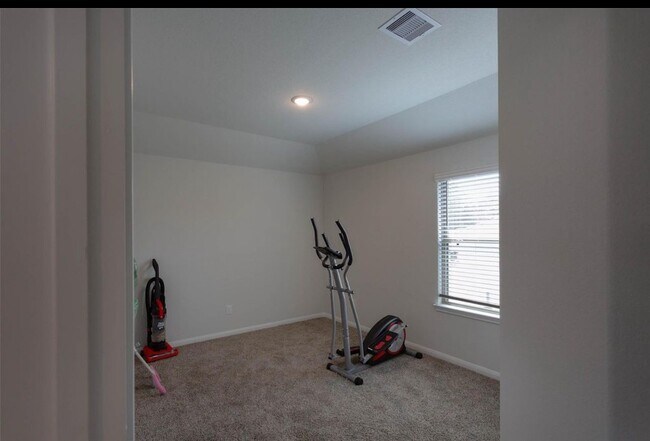 Building Photo - 14212 Sedona Rdg Dr