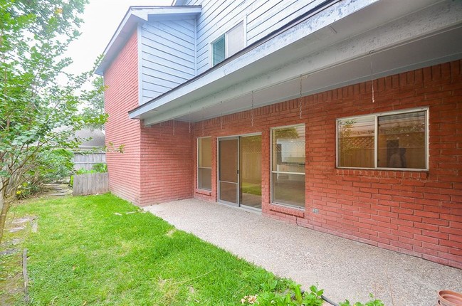 Building Photo - 1106 Brecon Hall Dr
