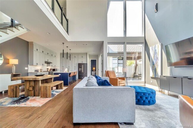 Building Photo - 7132 Fain Park Dr