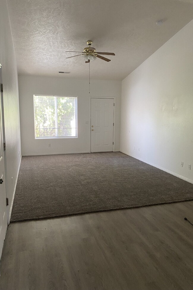 Building Photo - 241 N 300 W