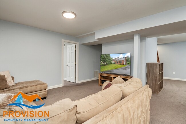 Building Photo - 119 Fordham Dr