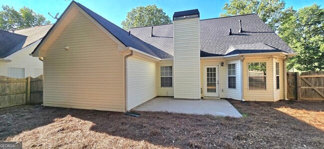 Building Photo - 2 Mill Ridge Pl