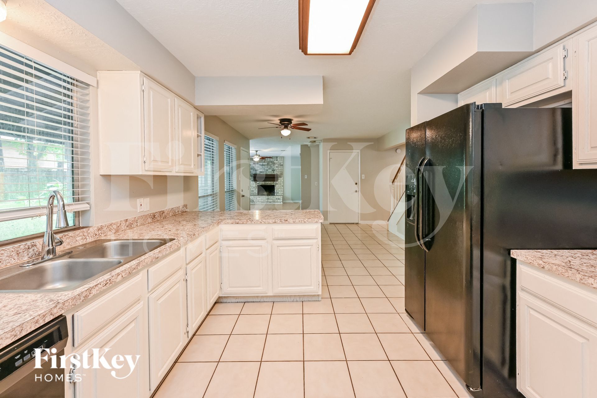 Building Photo - 3711 Clear Falls Dr