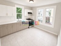 Building Photo - 27-29-29 N Munn Ave