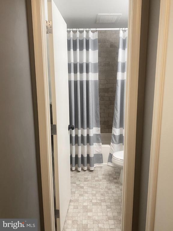 Building Photo - 1600 Church Rd