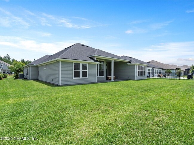 Building Photo - 746 Glenneyre Cir