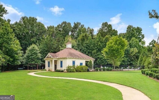 Building Photo - 240 Stillwood Dr