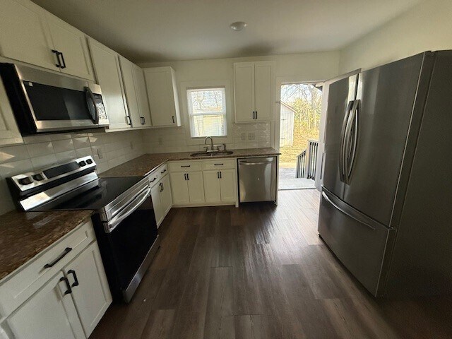 Building Photo - 1118 N Tennessee Blvd