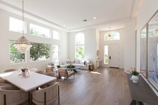 Building Photo - 48550 Capistrano Way