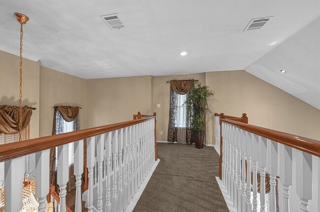 Building Photo - 5542 Morgan Park Ln