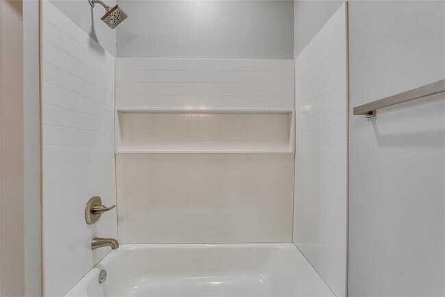 Building Photo - 12571 US-77