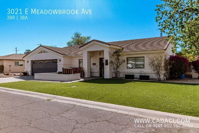 Building Photo - 3021 E Meadowbrook Ave