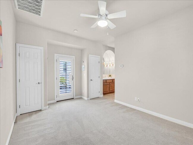 Building Photo - Luxury living in guard gated Resort Villas...