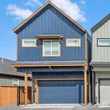 Building Photo - 603 N Milby St