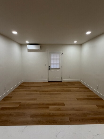 Building Photo - 361 Wisconsin Ave