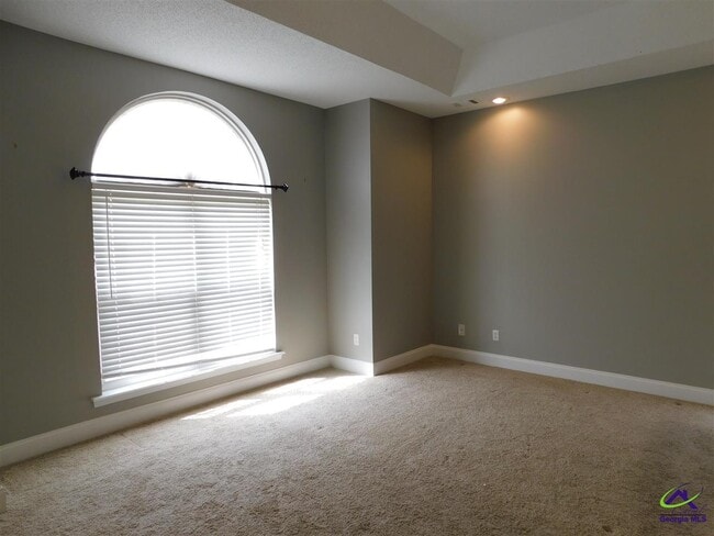 Building Photo - 714 Bay Laurel Cir