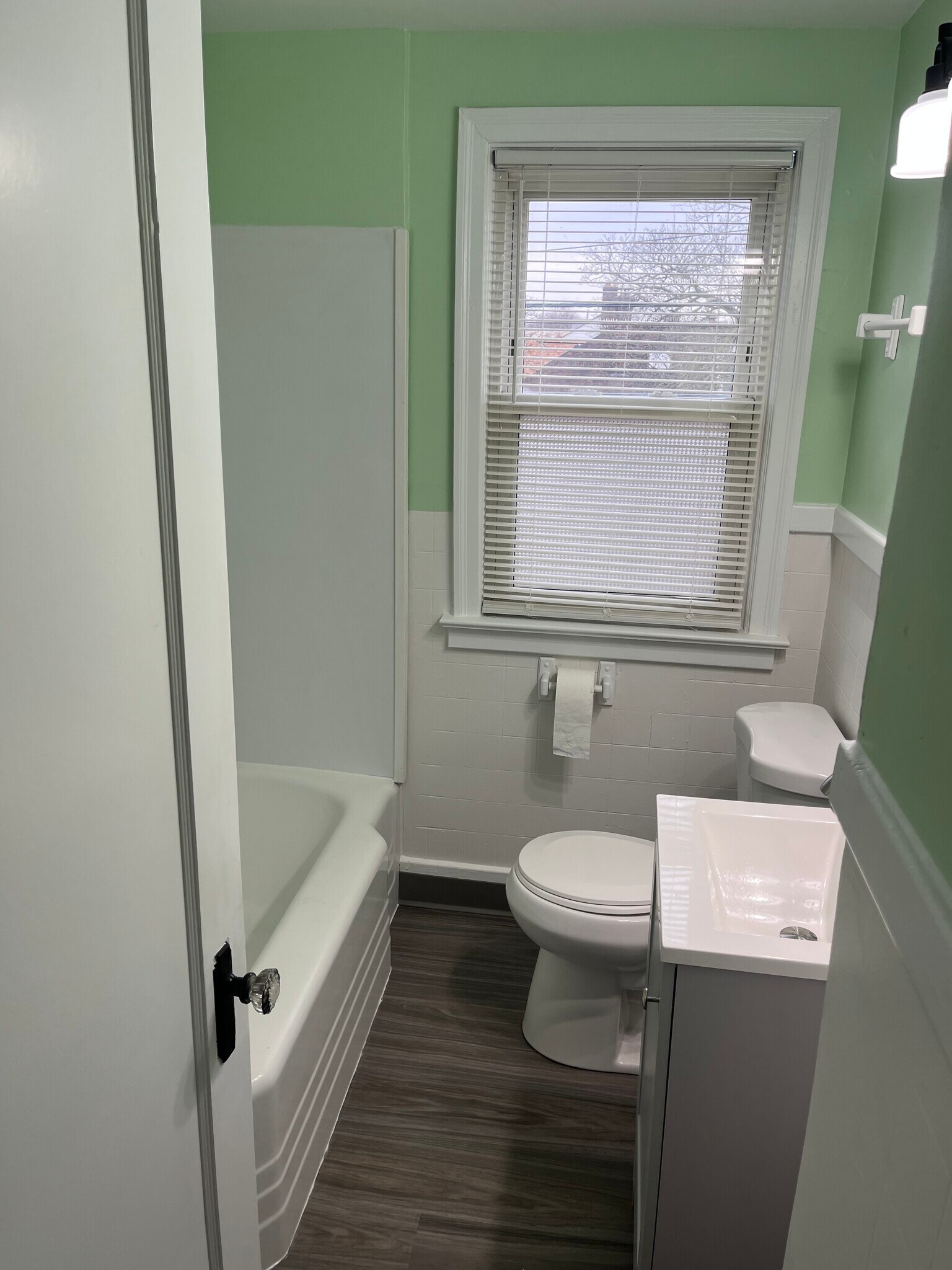 Building Photo - 1625 Walnut Ave