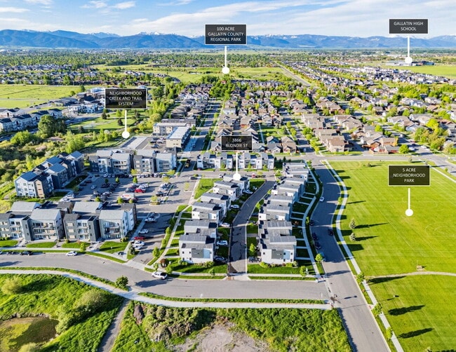 Building Photo - Modern Luxury in this end unit Blondie Condo