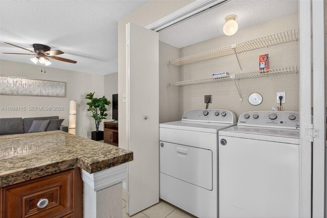 Building Photo - 777 Riverside Dr