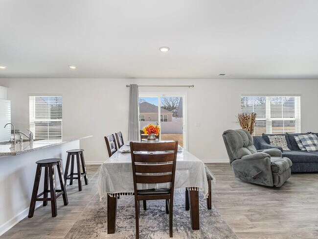 Building Photo - Earn Wealth While Leasing - Like a Homeown...