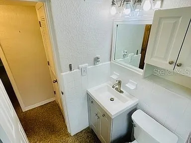 Building Photo - 212 S Church Ave