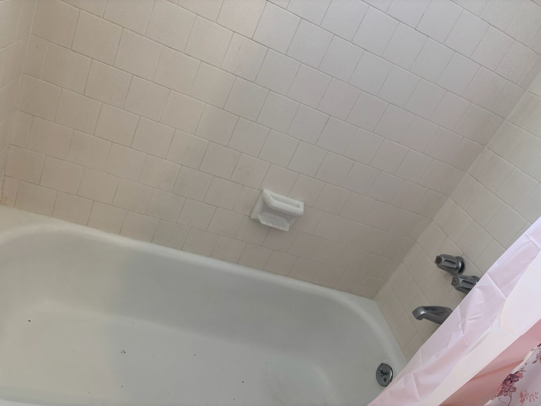 Building Photo - 3307 E Fairmont Ave