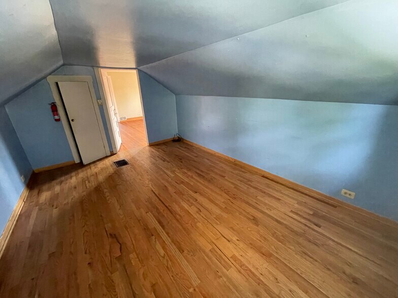 Building Photo - 3439 Harvey Ave