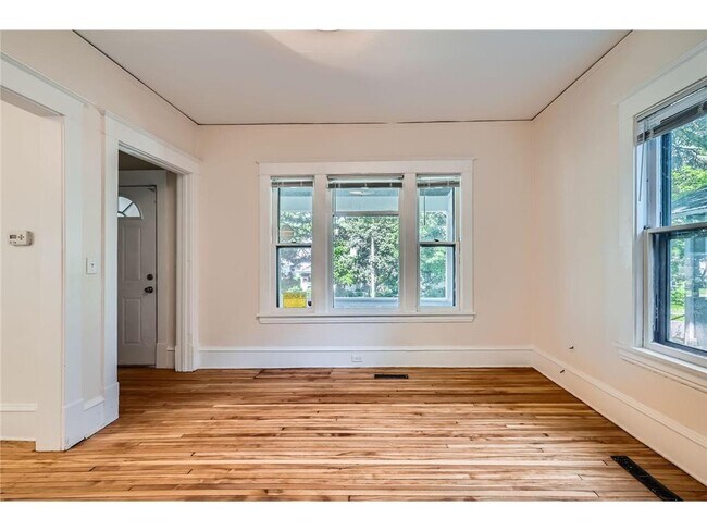 Building Photo - 3014 N Humboldt Ave