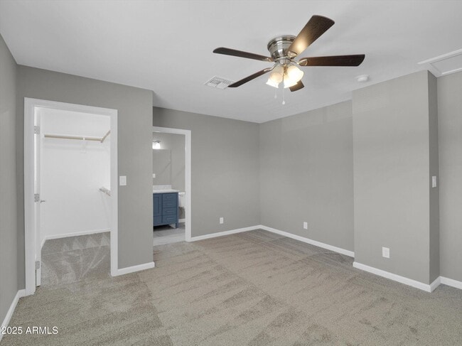 Building Photo - 8522 E Montebello Ave
