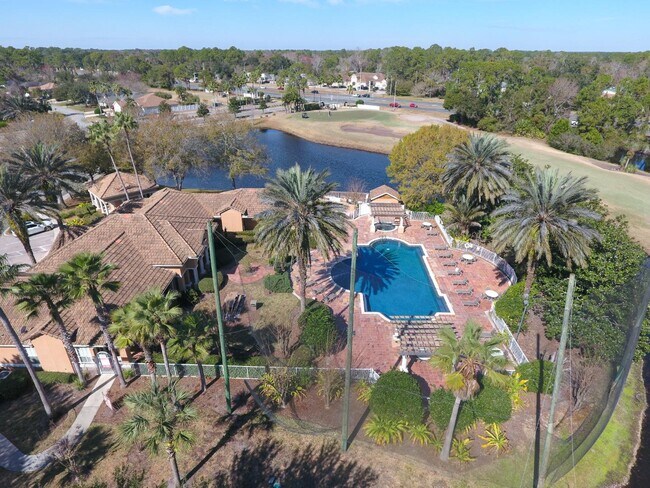 Building Photo - 520 Florida Club Blvd