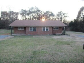 Building Photo - Brick Duplexes in Lincolnton – Now Ready for Lease!