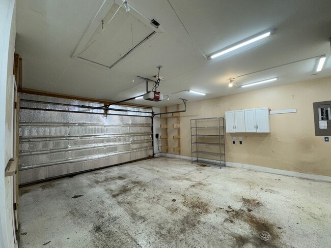 Building Photo - Tranquil 3 bedroom Rambler!!!