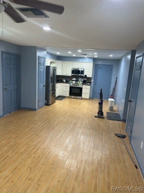 Building Photo - 9601 W Berry Ln