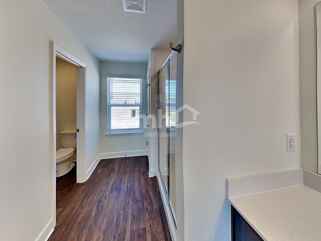 Building Photo - 3204 Bridge Haven Dr