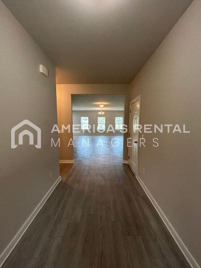 Building Photo - Home for Rent in Jasper, AL!
