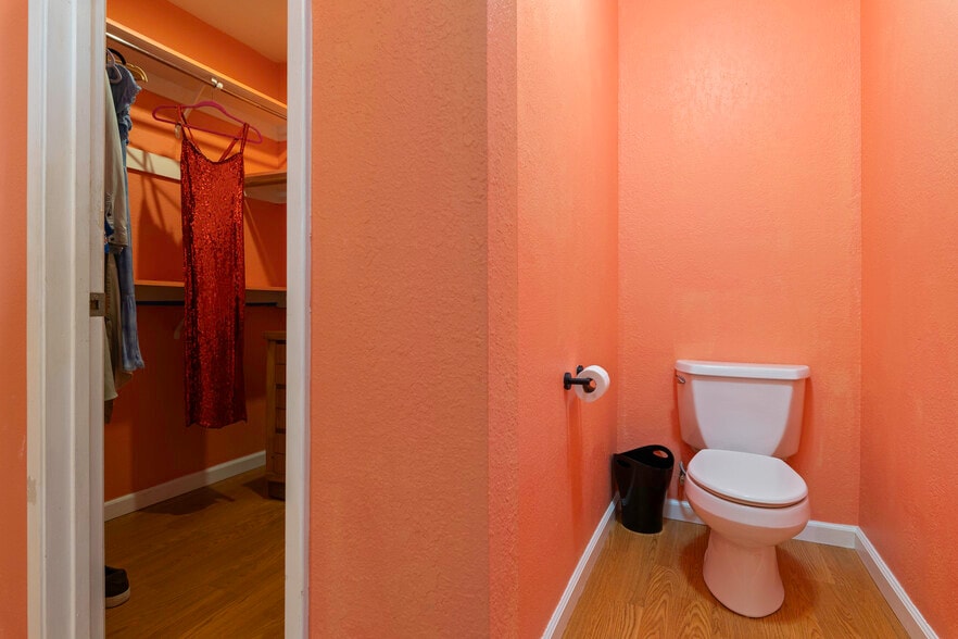 Building Photo - 14506 Spruce Grove Rd