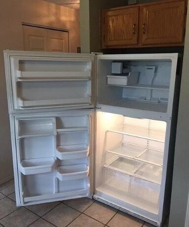 Building Photo - 4665 S Dillon Ct