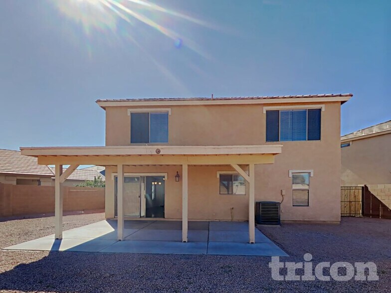 Building Photo - 2810 S 65th Ave