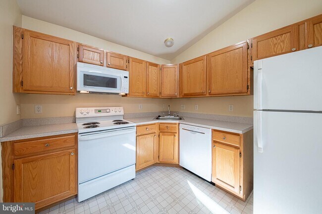 Building Photo - 110 Brookland Ct