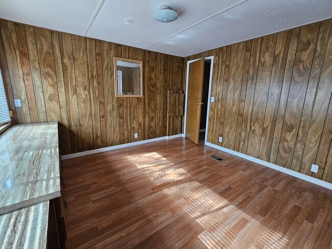 Building Photo - 7841 Indian Trail Rd