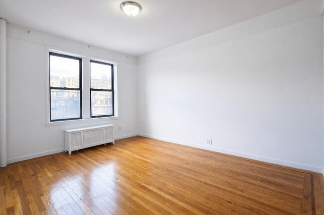 Floorplan - 121 Bennett Avenue